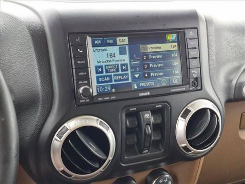 Used 2011 Jeep Wrangler Unlimited Sahara w/ Dual Top Group AWD/4WD image 12