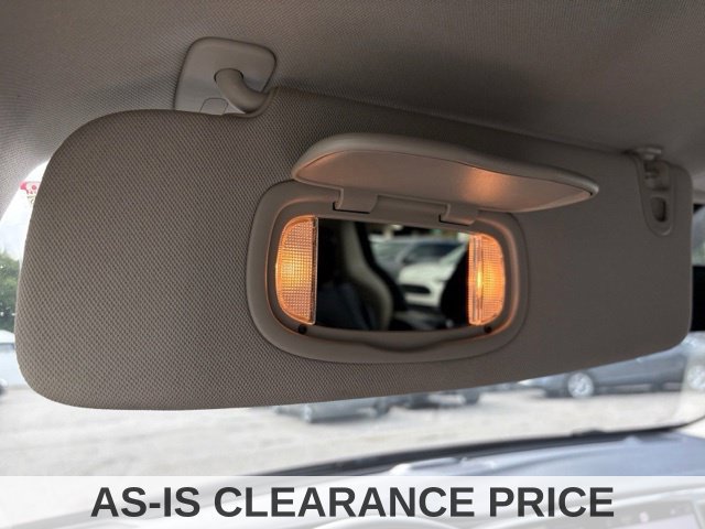 Used 2021 Chrysler Pacifica Touring-L FWD image 39