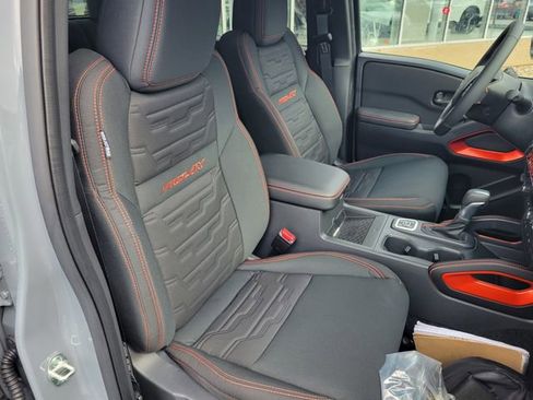 New 2026 Nissan Frontier PRO-4X AWD/4WD image 32