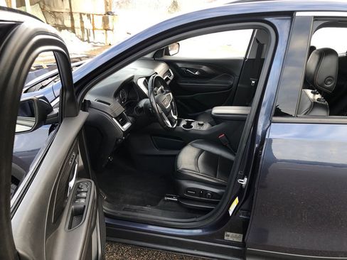 Used 2019 GMC Terrain SLT w/ Preferred Package image 18