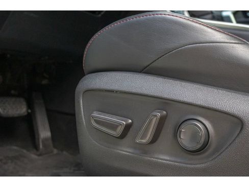 Used 2020 Toyota RAV4 TRD Off-Road w/ TRD Off-Road Weather Package AWD/4WD image 16