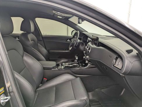 Used 2022 Kia Stinger GT-Line AWD/4WD image 21