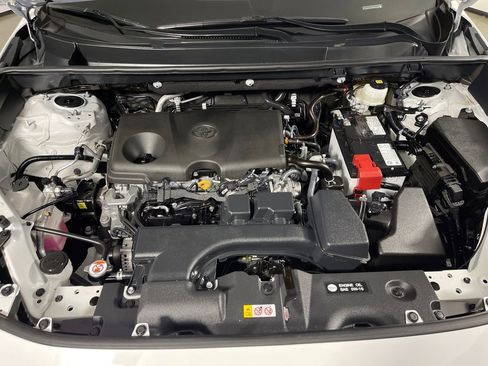 Certified 2025 Toyota RAV4 XLE image 9