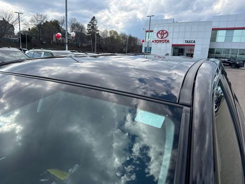 Used 2023 Toyota RAV4 LE image 42