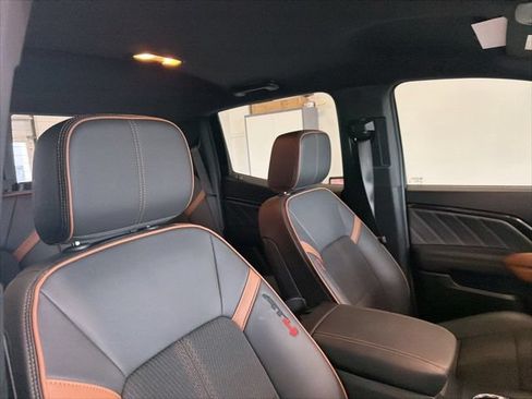Used 2023 GMC Canyon AT4 AWD/4WD image 36