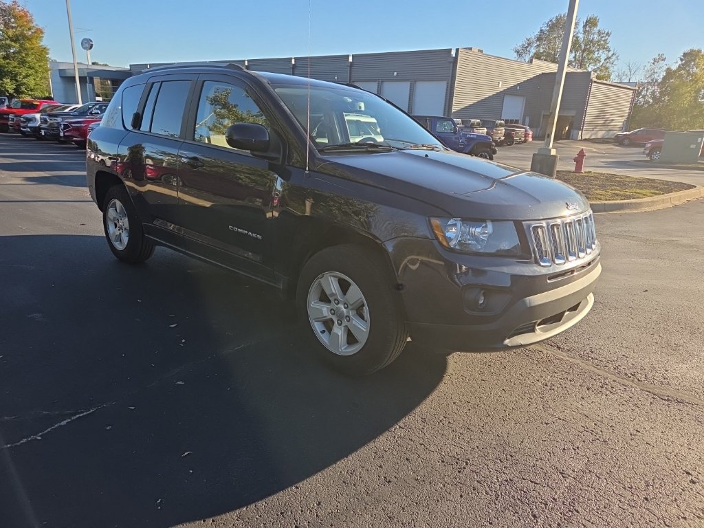Used 2017 Jeep Compass Latitude FWD 360° Tour