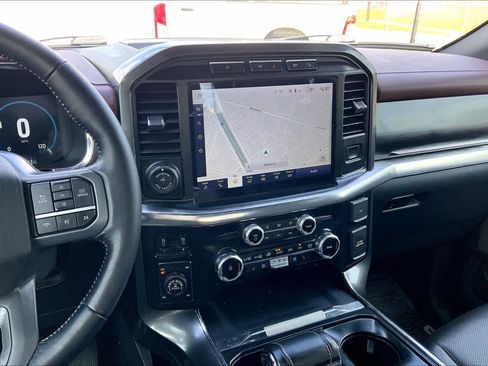 Used 2023 Ford F150 Lariat image 7