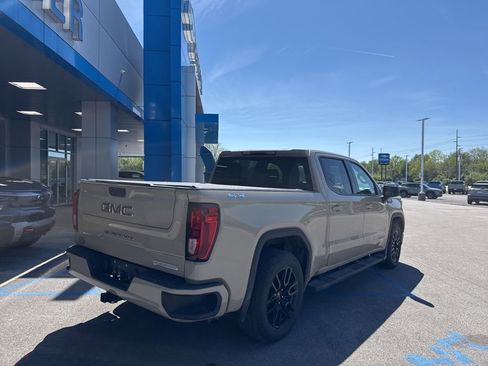 Used 2022 GMC Sierra 1500 Elevation image 14