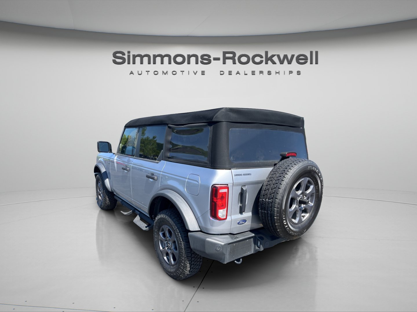 Used 2023 Ford Bronco Big Bend AWD/4WD image 3