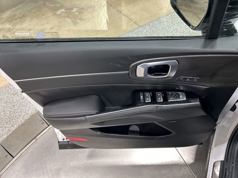 New 2026 Kia Sorento SX Prestige image 12
