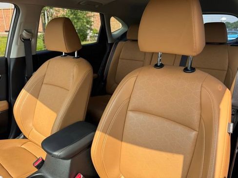 Used 2024 Kia Seltos SX w/ SX Sunroof Package AWD/4WD image 11
