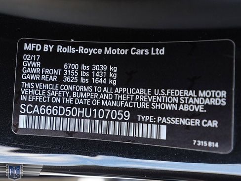 Used 2017 Rolls-Royce Dawn Convertible image 36