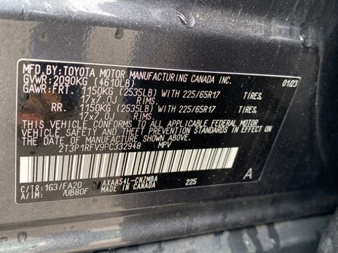Used 2023 Toyota RAV4 XLE AWD/4WD image 28