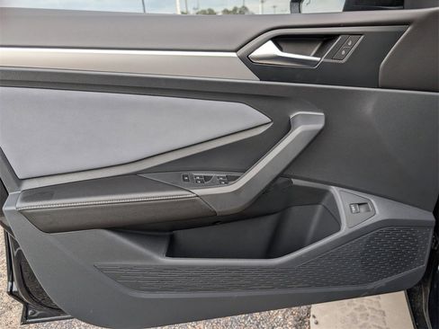 New 2026 Volkswagen Jetta SE image 10