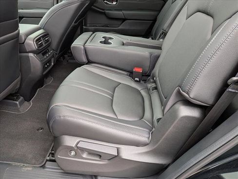New 2026 Honda Pilot Touring image 16