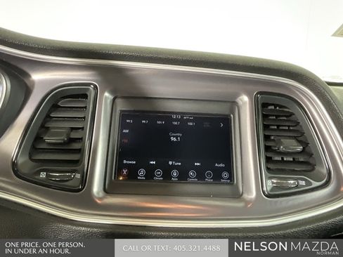 Used 2021 Dodge Challenger SXT w/ Blacktop Package image 27