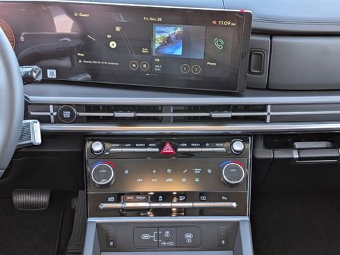 New 2026 Hyundai Santa Fe XRT AWD/4WD image 18