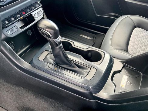 Used 2022 Chevrolet Colorado Z71 w/ Safety Package image 19