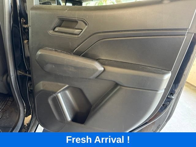 Used 2023 Chevrolet Colorado Trail Boss w/ Technology Package AWD/4WD image 13