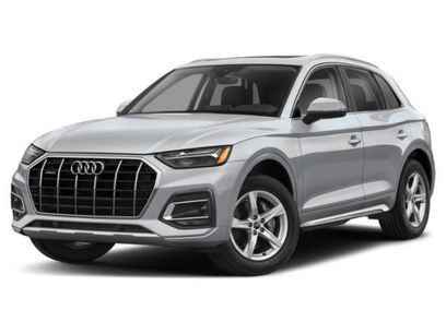 Used 2024 Audi Q5 2.0T Premium w/ Summer of Audi Package