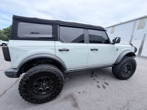 Used 2022 Ford Bronco Badlands AWD/4WD image 4