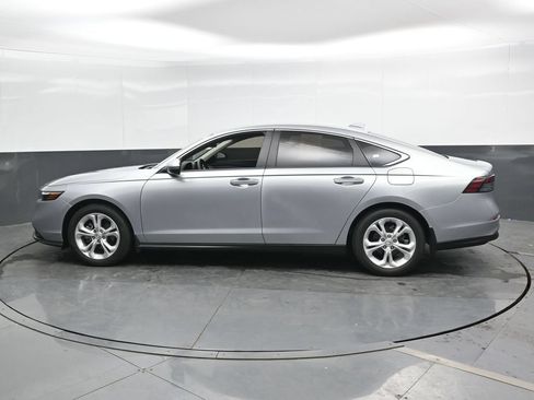 Used 2024 Honda Accord LX image 9