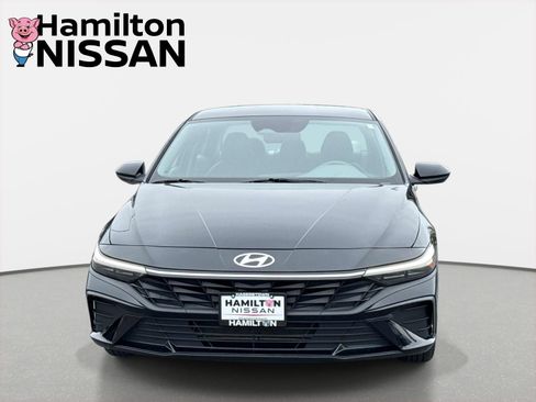 Used 2024 Hyundai Elantra SEL FWD image 6