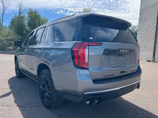 Used 2021 GMC Yukon Denali w/ Denali Premium Package AWD/4WD image 3