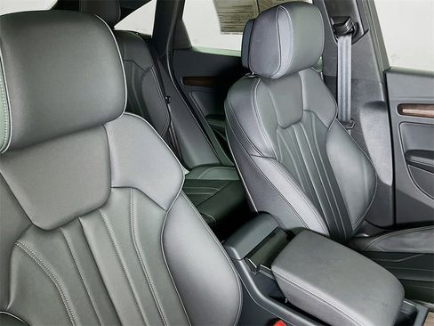 Used 2024 Audi Q5 2.0T Premium Plus image 28