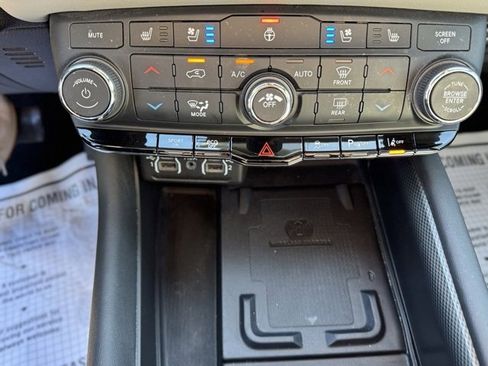 Used 2021 Dodge Durango R/T w/ Technology Group image 20