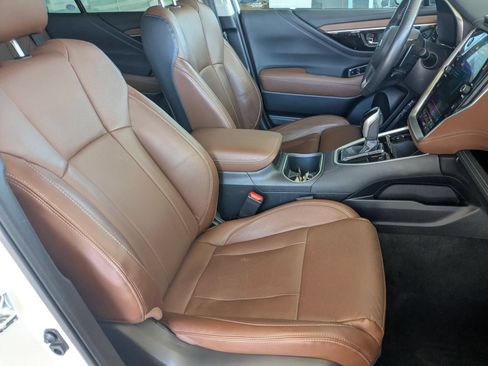 Certified 2022 Subaru Outback Touring AWD/4WD image 24