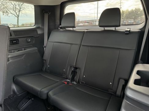 Used 2024 Hyundai Santa Fe XRT image 29