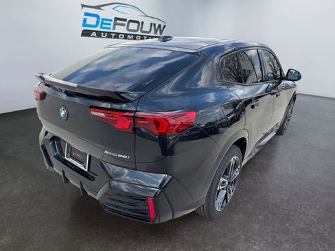 New 2026 BMW X2 xDrive28i w/ Technology Package image 13