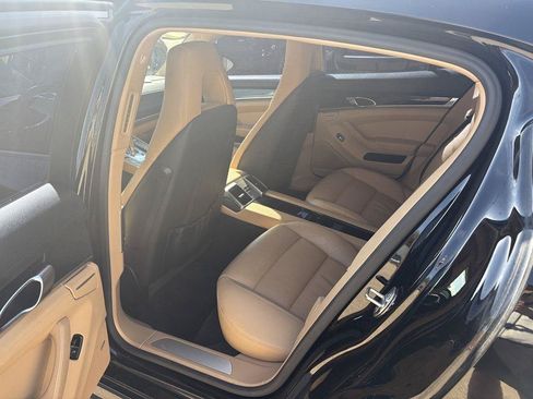 Used 2013 Porsche Panamera 4 Platinum Edition AWD/4WD image 13