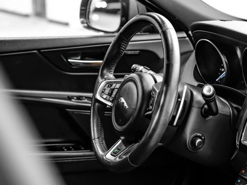 Used 2019 Jaguar XE R-Sport AWD/4WD image 14