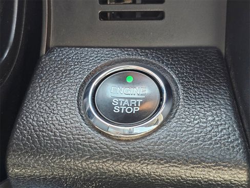 Used 2020 Ford F350 Platinum w/ FX4 Off-Road Package image 21