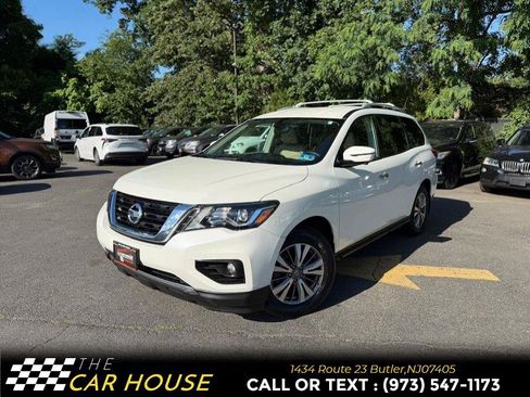 Used 2020 Nissan Pathfinder SL AWD/4WD image 1