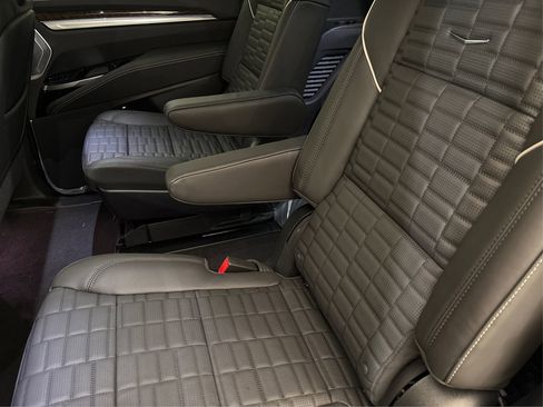 New 2025 Cadillac Escalade Sport Platinum image 10