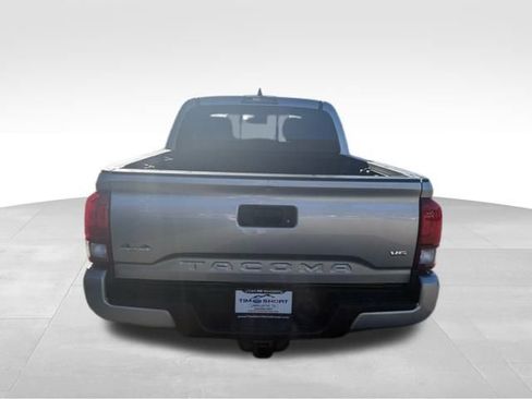 Used 2023 Toyota Tacoma SR5 w/ Technology Package image 10