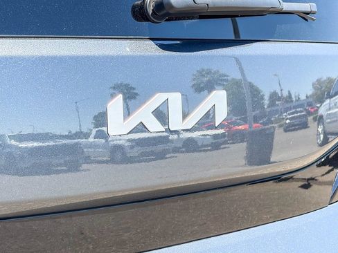 Used 2024 Kia Soul LX w/ Option Group 015 FWD image 9