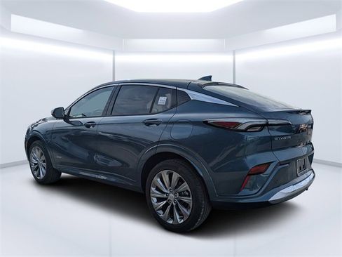 New 2026 Buick Envista Avenir image 5