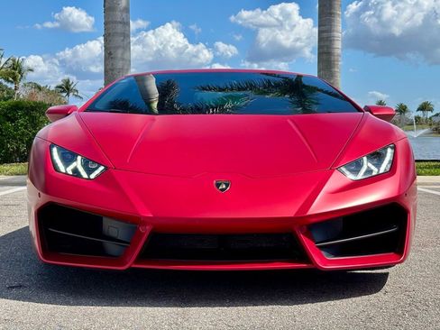 Used 2016 Lamborghini Huracan LP 580-2 RWD image 3
