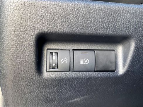 Used 2024 Toyota RAV4 LE image 33