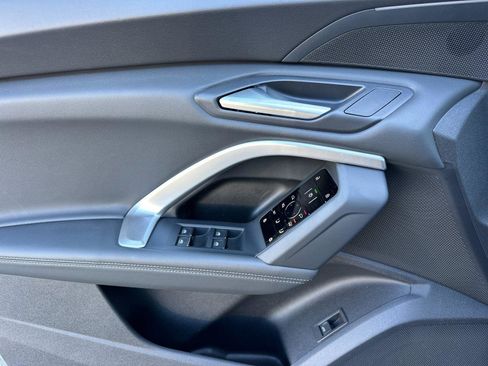 New 2026 Audi Q5 Premium image 10