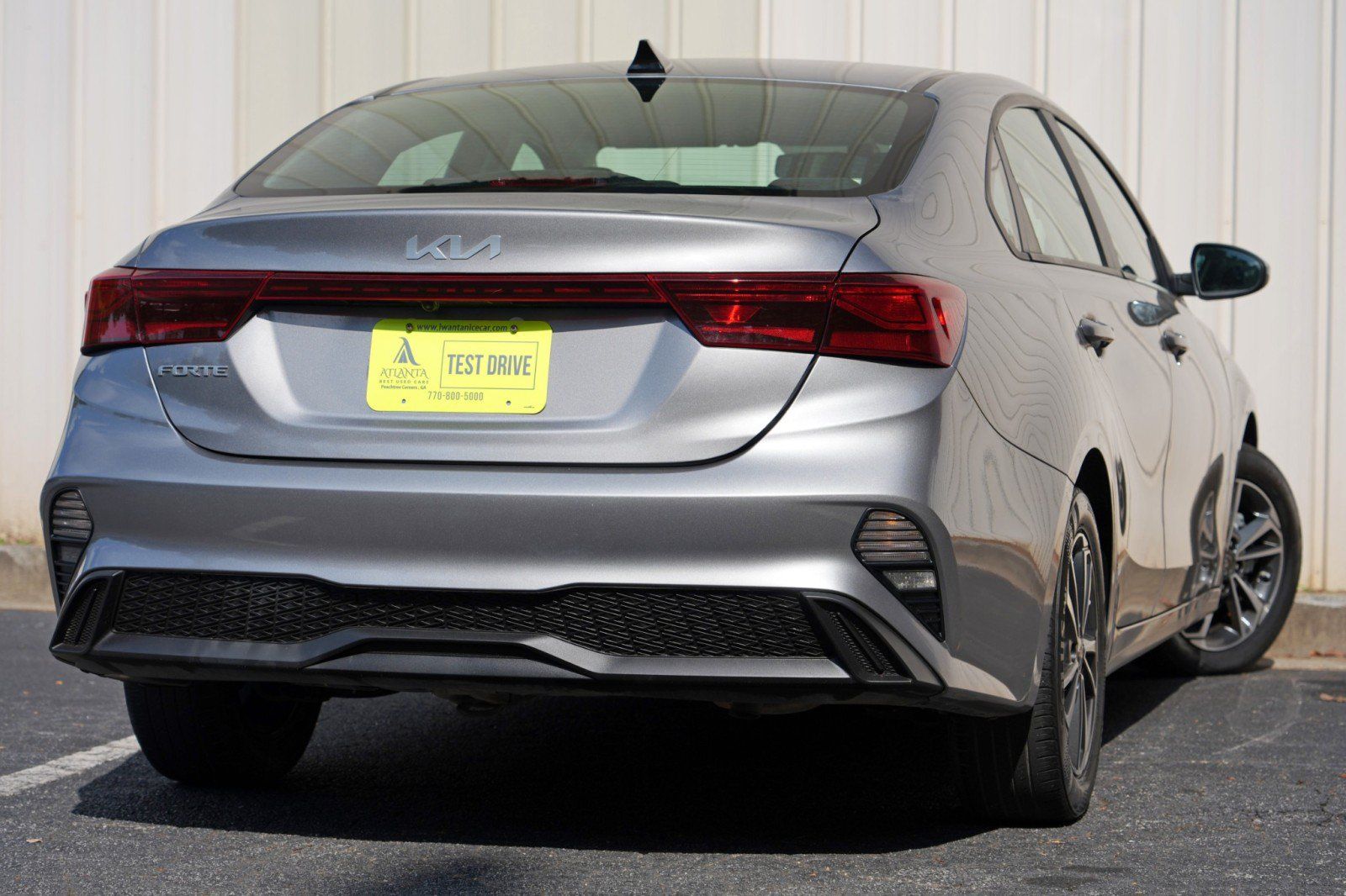 Used 2024 Kia Forte LXS FWD image 4