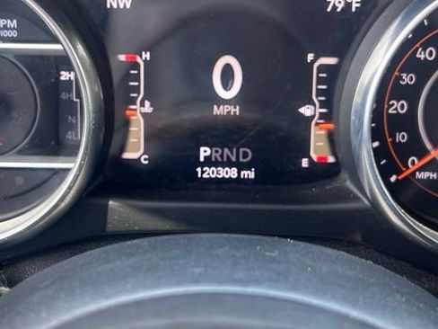 Used 2018 Jeep Wrangler Unlimited Sport S AWD/4WD image 9