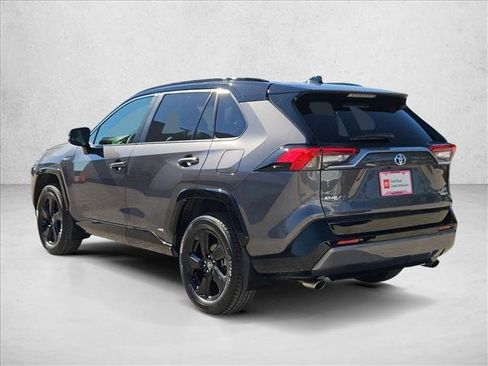 Used 2021 Toyota RAV4 XSE image 8