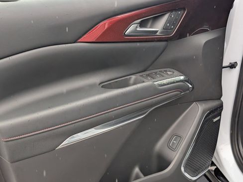 New 2026 Chevrolet Traverse RS image 15