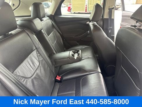 Used 2015 Ford Focus Titanium image 28