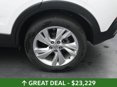 Used 2025 Buick Encore GX Preferred AWD/4WD image 15